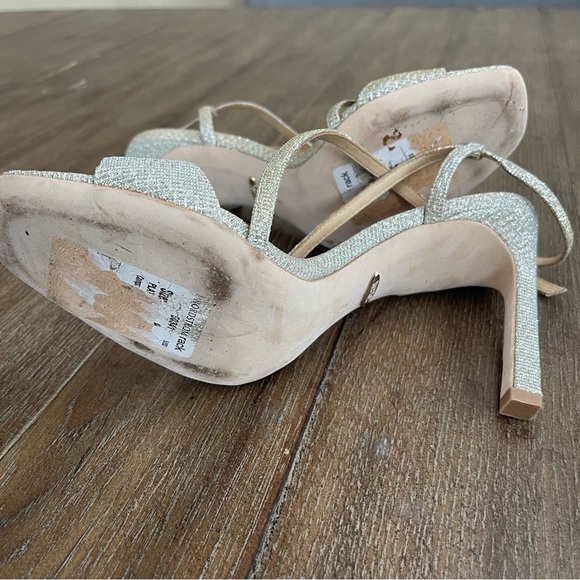 Badgley Mischka Silver Strappy Sandals Dainty 8 Elegant Dress Heel Evening Prom - Picture 10 of 11